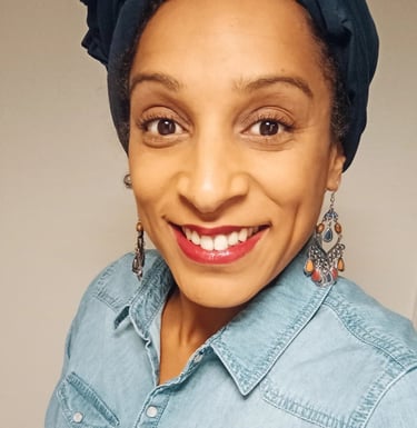 photo de Prescilia Lobé souriante