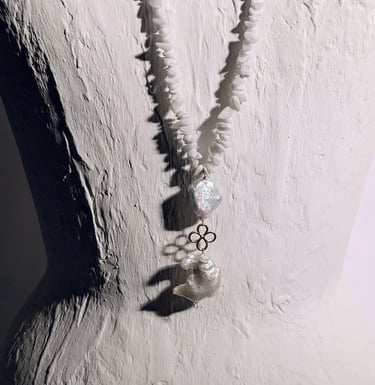 capri-necklace-baroque-pearls-and-agate