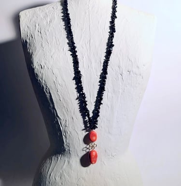 capri-necklace-with-natural-coral-onyx-mediterranean-icon-of-style