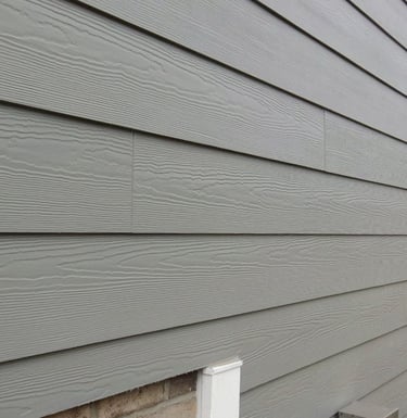 Exterior home siding installation completed by Robert Hodges Roofing in the Louisville Kentucky area