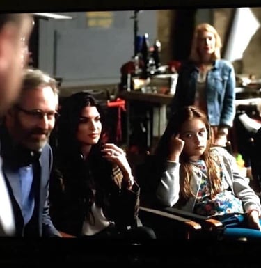 Elle E. Wallace, Ray Donovan