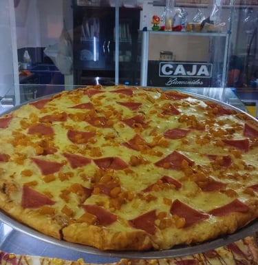 Pizza Hawaiana en Delipizzas Cajamarca