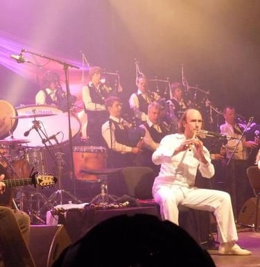 Kevrenn An Daou Loupard - Musique traditionnelle - Concert