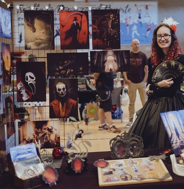 Imagen de participante con stand en FRIKICON Madrid