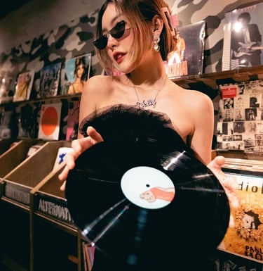 Open Format Turntablist Dj Norita Iconic Vinyl Studio