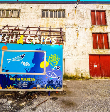 Maritime Munchies food truck med fish and chips i Å, Lofoten