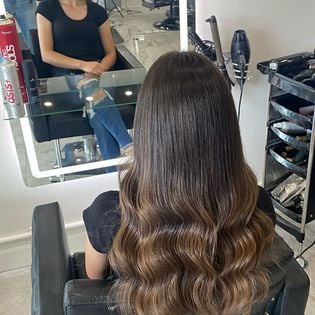 wavey hair dont care