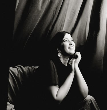 Portrait of opera singer Ines Pinto