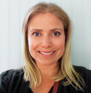 Image of energy healing practitioner