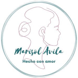 Logotipo de Marisol Avila que presenta un perfil de mujer en arte lineal rosa