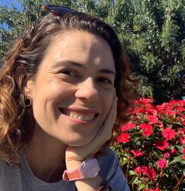 Carol Tuttman autora do Guia Alimentar para Mães Atípicas – Livro digital sobre alimentação saudável