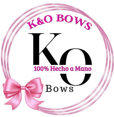 logo K&O bows colores rosaso y negro con frase hecho a mano