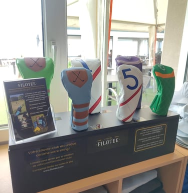 couvre-club de golf en vente en pro-shop