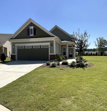 Exterior photo of a residential home with Matterport 3D virtual tour by Scanned 3D