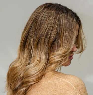 “This is Glow Blending ✨”#schwartkopfprofessional #hairstylist #blondeme ##GlowBlending #GlowTrend #