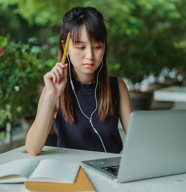 Aulas Particulares, só você e a Prof. Cileide