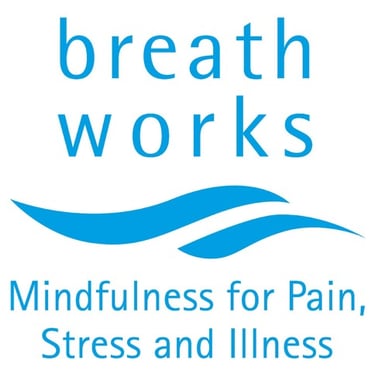 Breathworks logo, Mindfulness pomagający w radzeniu sobie z bólem, stresem i chorobą