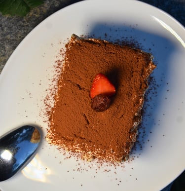 tiramisu maison , dessert maison produits du jardin restaurant atypique restaurant haute corse venzo