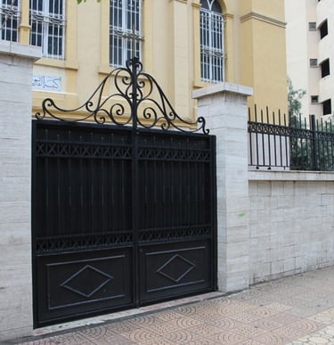 Porte de garage en acier métal fer forgé noir 