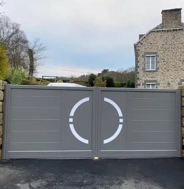 Portail aluminium moderne