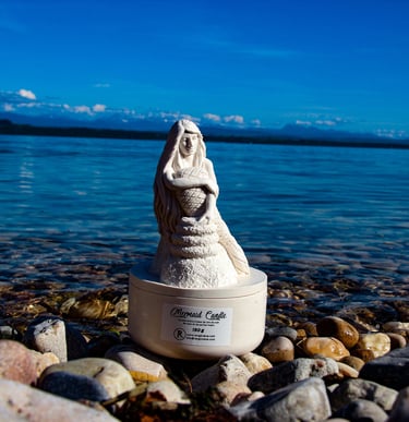 Mermaid Candle by Rangliciene