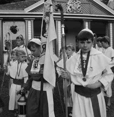 St Ronan's Wells ceremony participants mid ritual