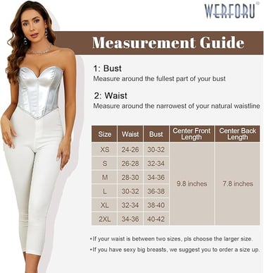 femme en pantalon blanc et corset blanc