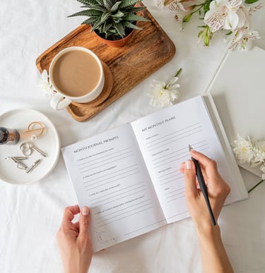 Explora nuestros cursos y meditaciones de gratitud, gratuitos y de pago. Herramientas prácticas para