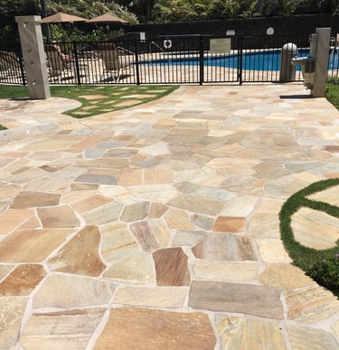 Quartzite pool