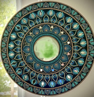 Lippan art, Mirror work with dot art
