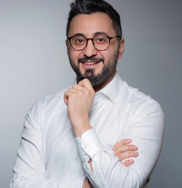 A portrait of trainer Darav Taha