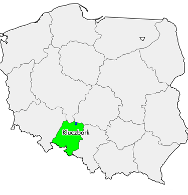 Mapa Polski z zaznaczonym powiatem kluczborskim – obszar realizacji projektu.