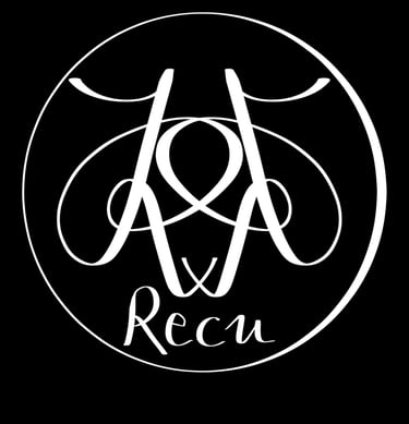 Minimalist white circular logo with elegant cursive monogram and Recu text on a black background.