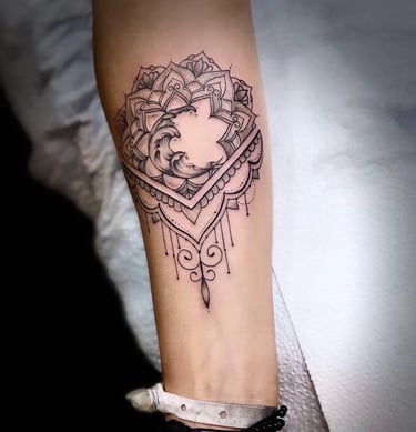 “Hygienic tattoo studio in Hurghada”