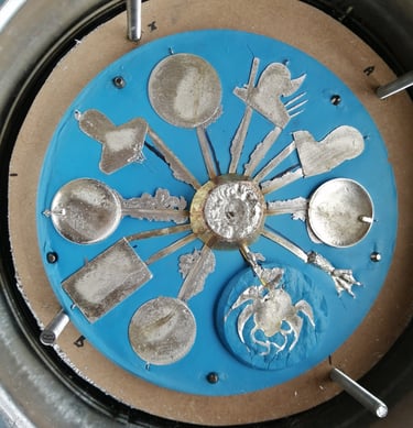 coulé du métal dans le moule