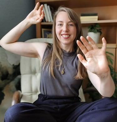 Janina Jaeckel zeigt in kostenloser Masterclass, wie du dein Traumleben manifestieren lernen kannst