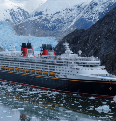 disney wonder barco temático de disney cruise line navegando por alaska