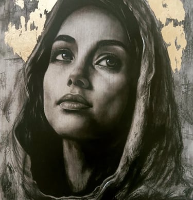 Virgen María en lápiz, carbón y pan de Oro por Martin Villate en Zaragoza