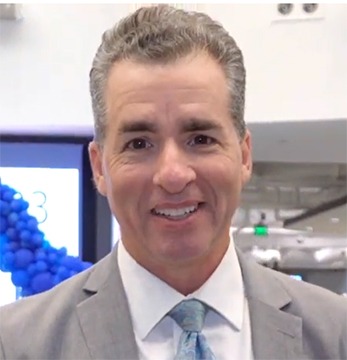 Eric DeRise, a dynamic Instructional Designer and Video Producer with 10+ years of experience.