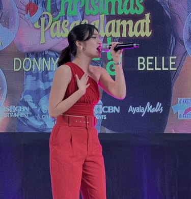 woman engaging crowd