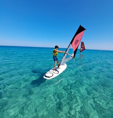 Leçon de planche à voile à lozari, Corsica