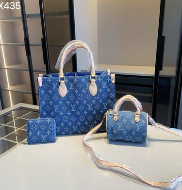a blue louis vuittou vuittou bag