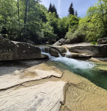 Les trois lacs - Bagno-di-romagna - Italie - Camping-car