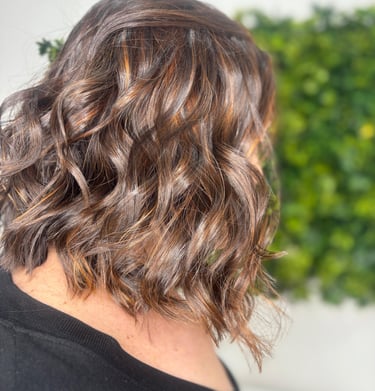 Bob con ondas caramelo