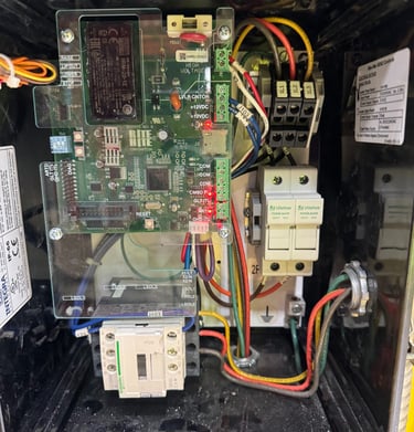 a computer monitor mounted to a computer monitor