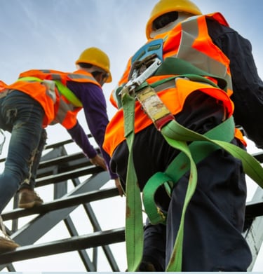 A NR 35 trata da segurança nos trabalhos em altura
