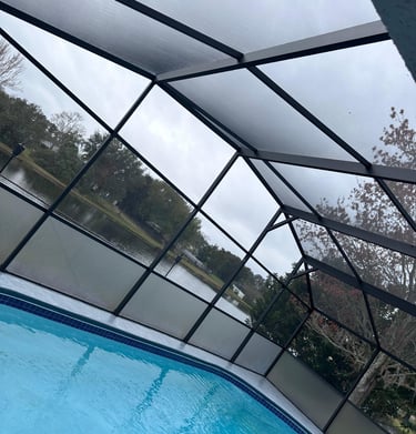 Villares Paint & Screen team painting a residential property