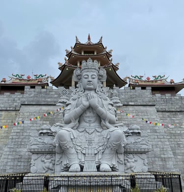 Patung 1000 Buddha