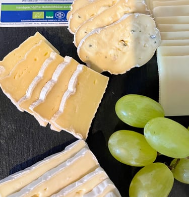 Hotel DunenNest - Frühstücksbüffet, Backensholzer Käsespezialitäten