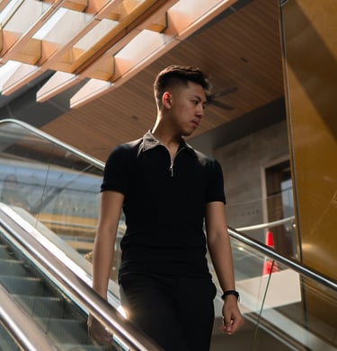 Front half-zip closure   with silver-tone hardware